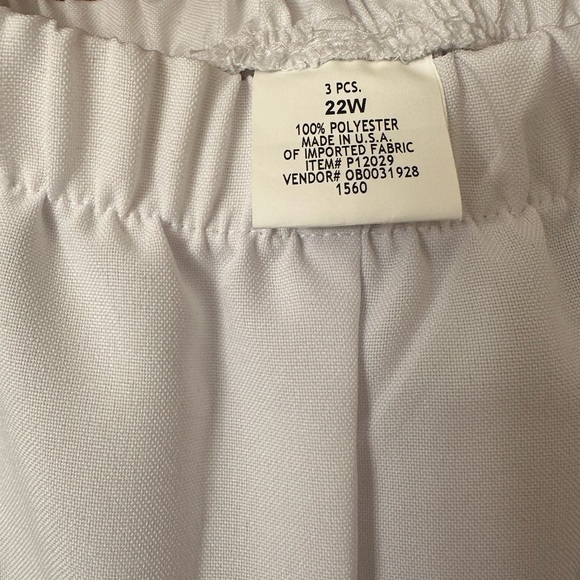 Brand New never worn Spring/Summer 3 Piece Navy Blue and White Women Pantsuit. - Picture 3 of 5